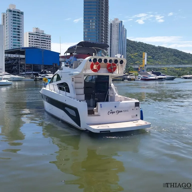 Lancha Antares 40 – Thiago Lanchas