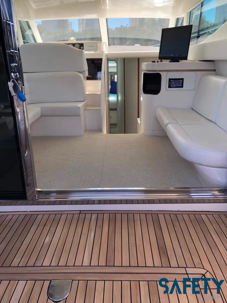 Lancha Azimut 40 – Thiago Lanchas