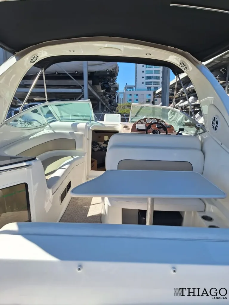 Lancha Bayliner 310 – Thiago Lanchas