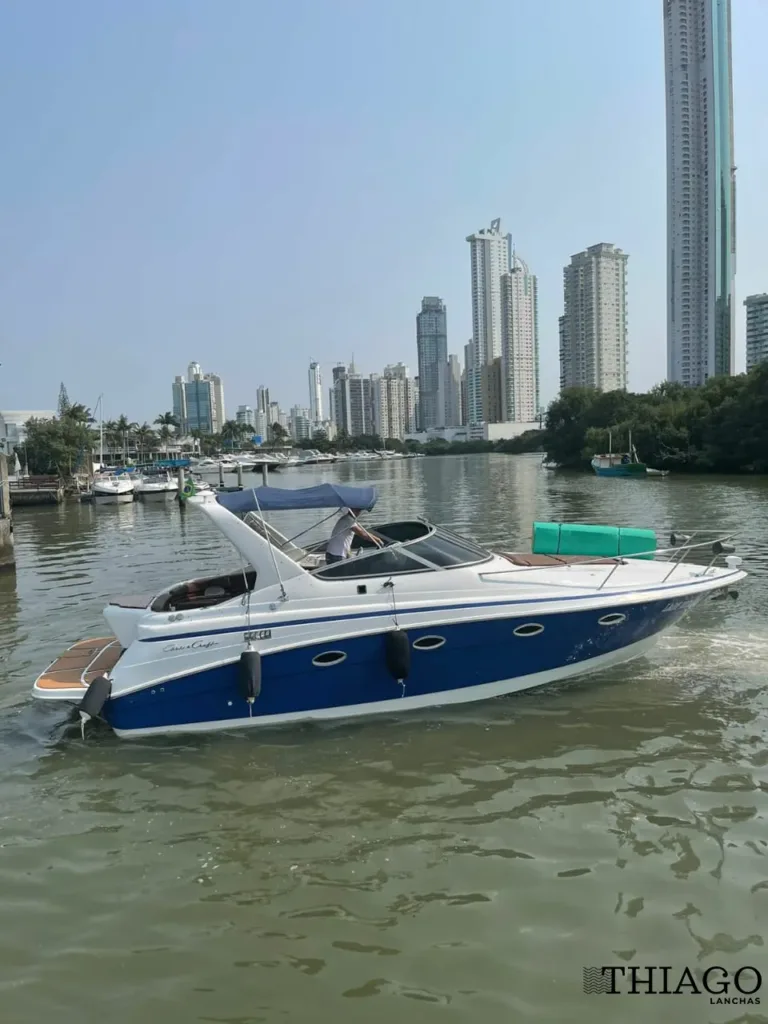 Lancha Cris Craft 37 pés – Thiago Lanchas