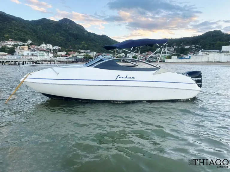 Lancha Focker 215 – Thiago Lanchas