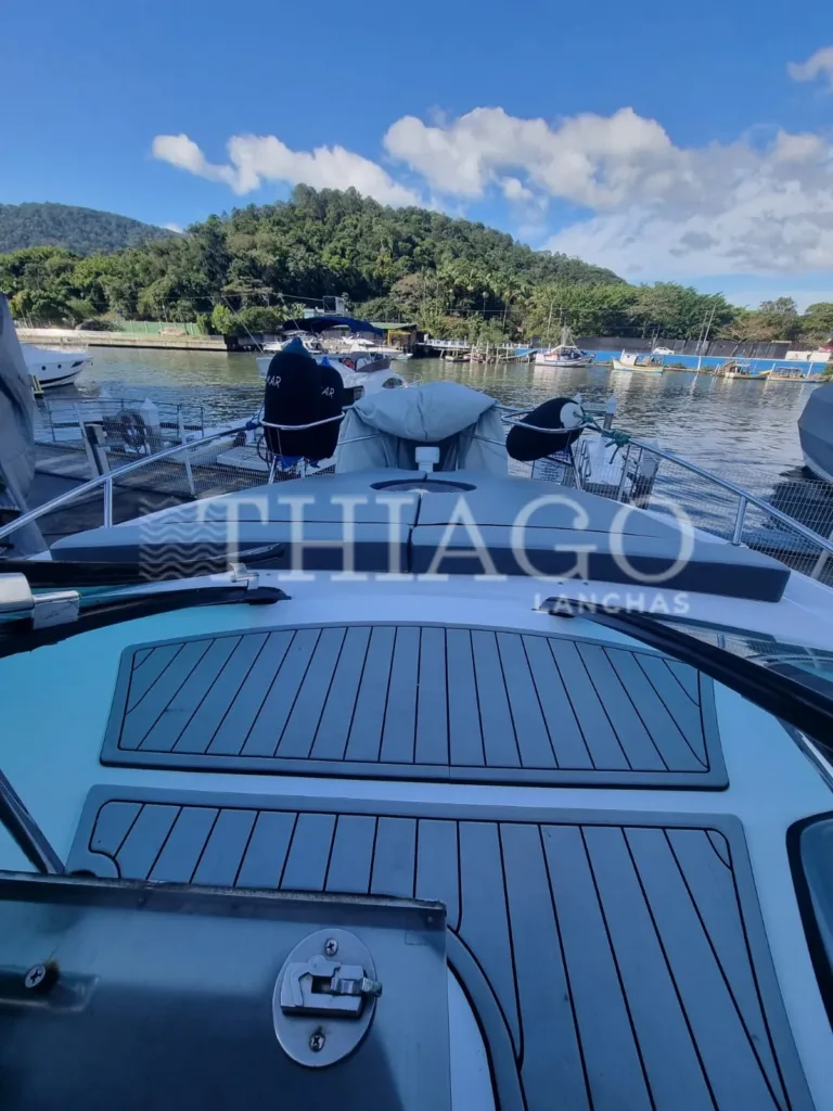 Lancha Focker 320 Gt – Thiago Lanchas