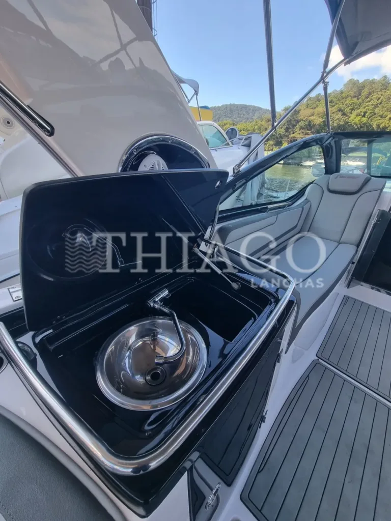Lancha Focker 320 Gt – Thiago Lanchas