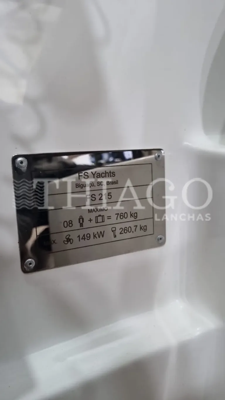 Lancha Fs 215 – Thiago Lanchas