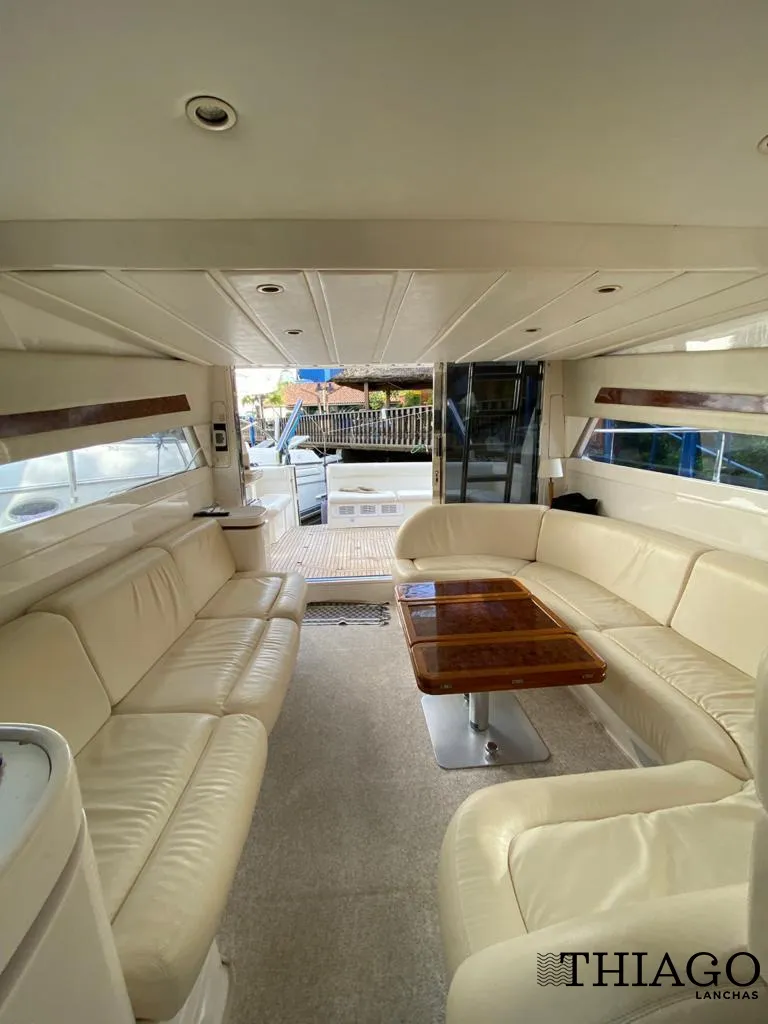 Lancha Intermarine 44 – Thiago Lanchas