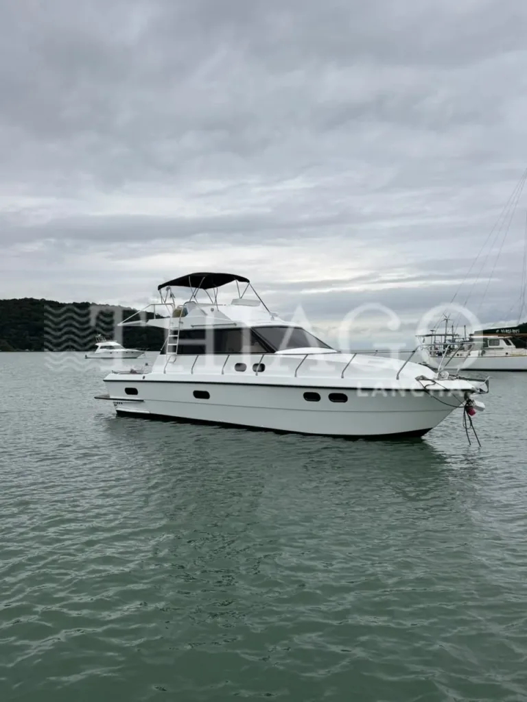 Lancha Oceanic 36 – Thiago Lanchas