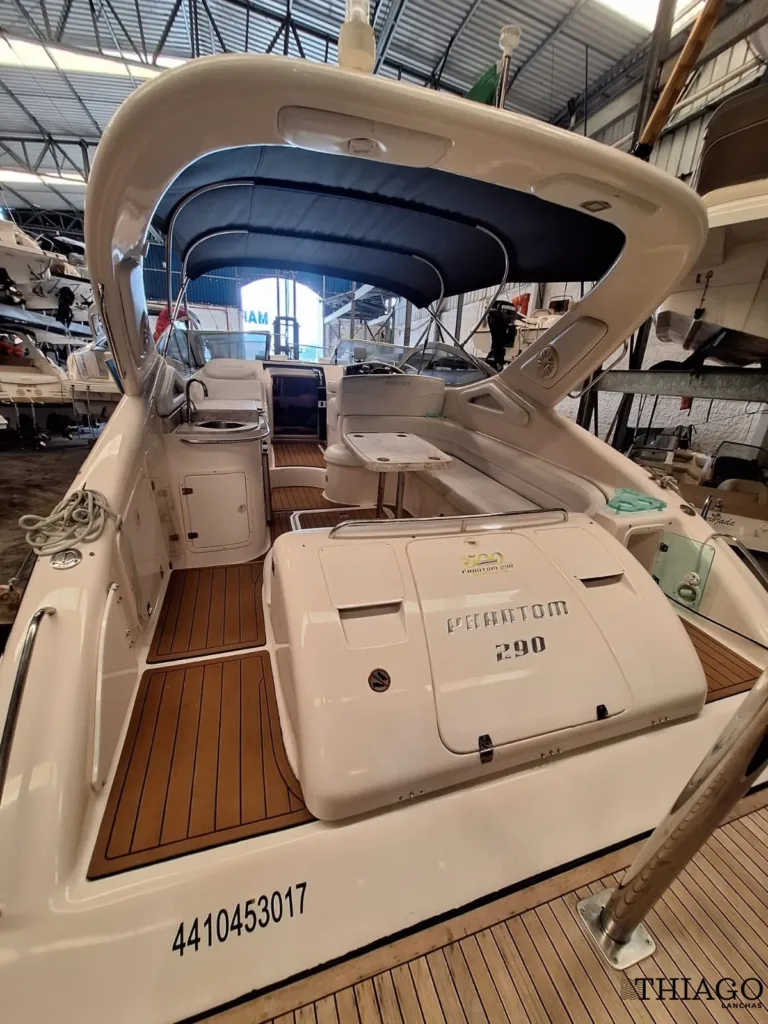 Lancha Phantom 290 – Thiago Lanchas